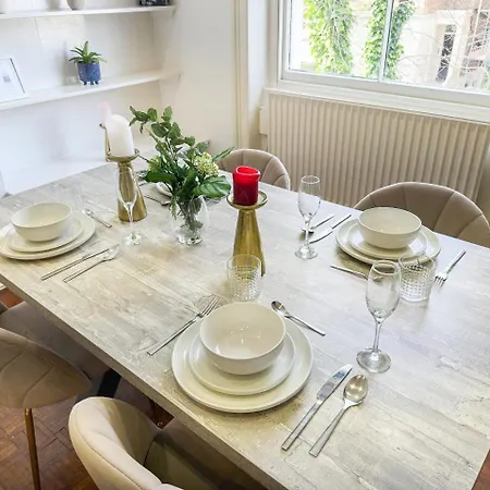Stylish 2-Bedroom Apartment Near Abbey Road, Maida Vale London Exterior photo