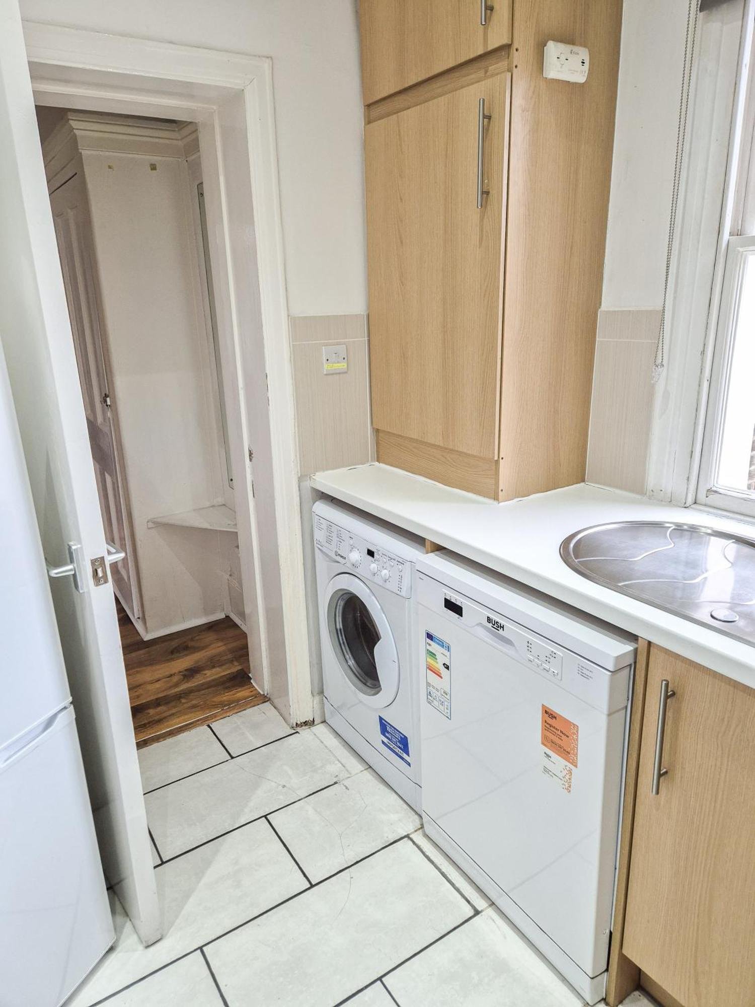 Stylish 2-bedroom Near Abbey Road, Maida Vale * Londra