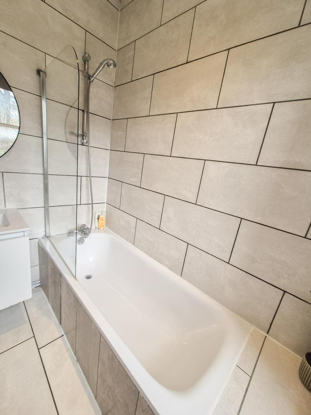 Stylish 2-bedroom Near Abbey Road, Maida Vale Appartamento