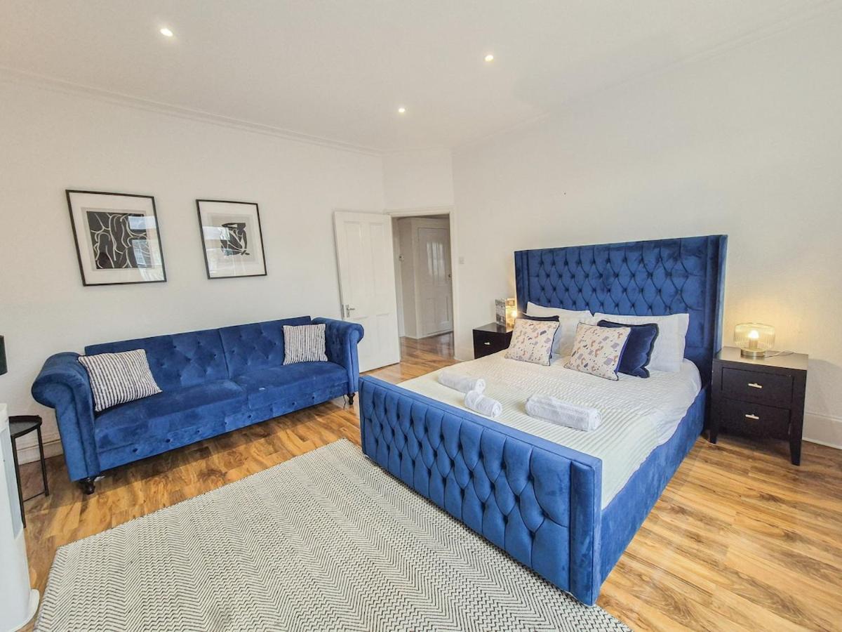 Stylish 2-bedroom Near Abbey Road, Maida Vale Appartamento Londra