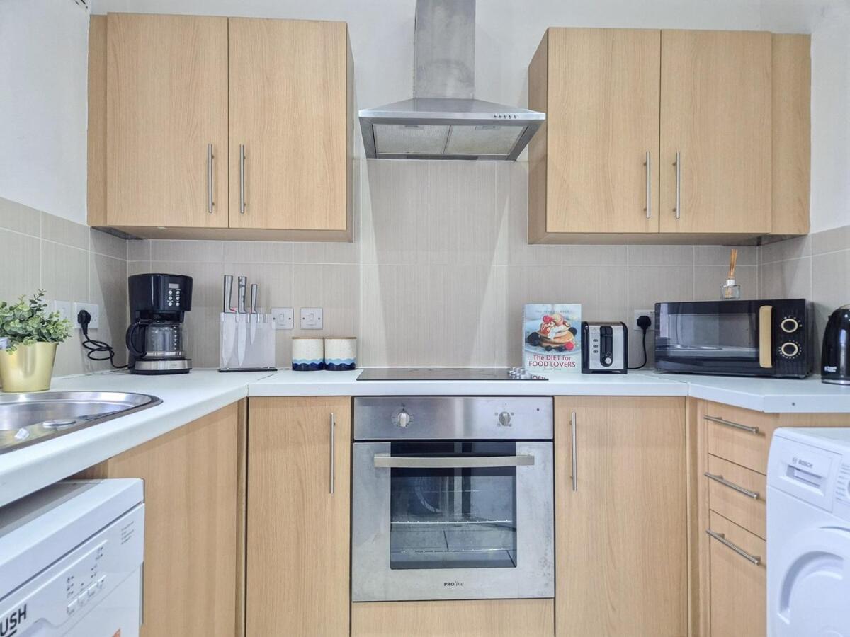 Stylish 2-bedroom Near Abbey Road, Maida Vale Appartamento